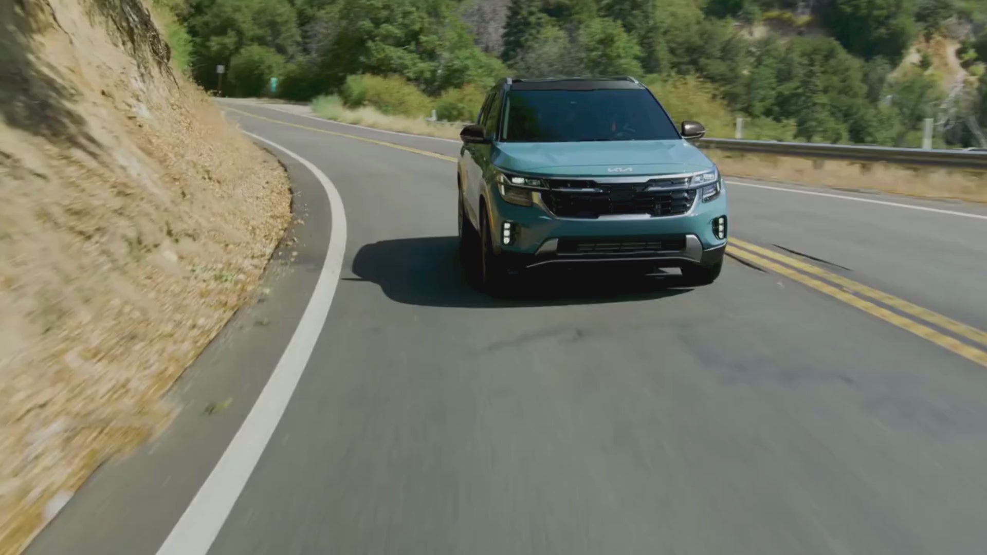 Load video: Rent A car for Kia